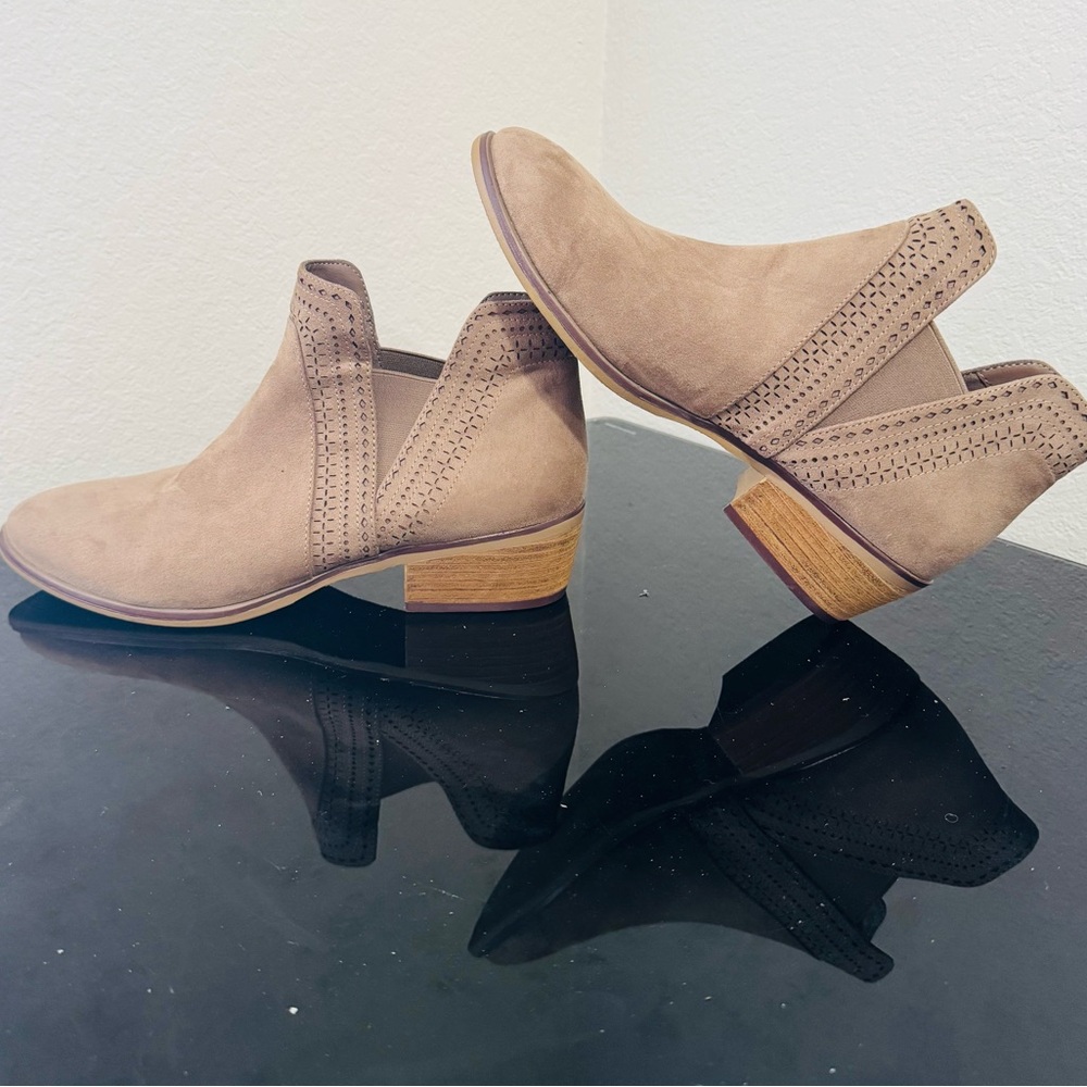 Tan Women's Ankle Boots
